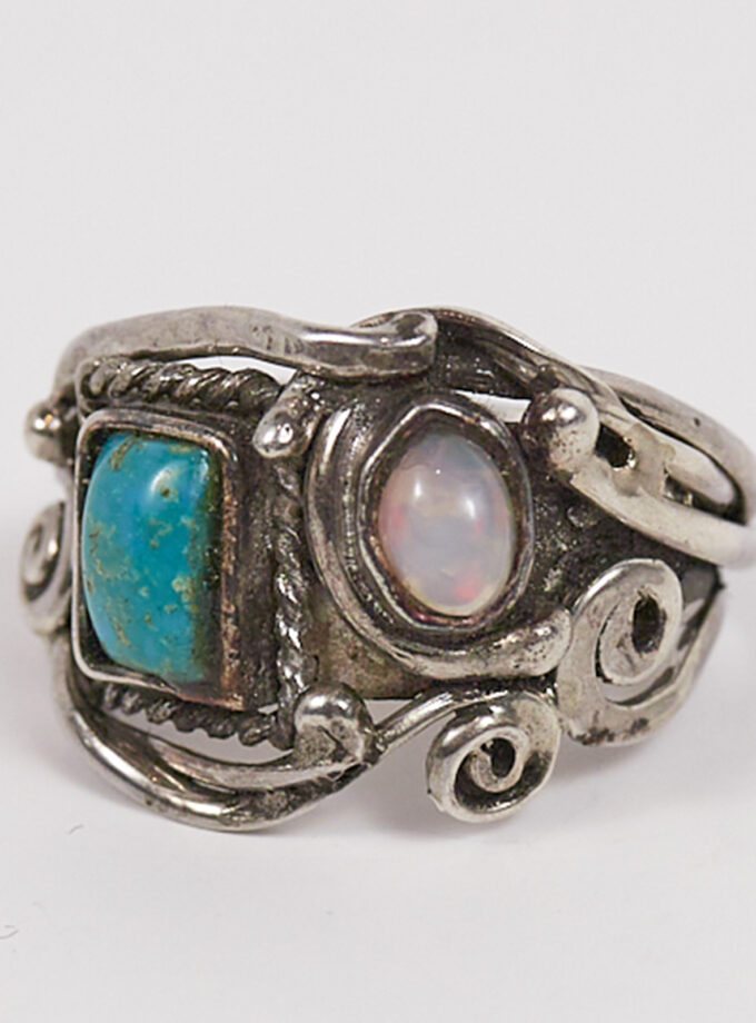 Anillo étnico con turquesa y ópalo etíope