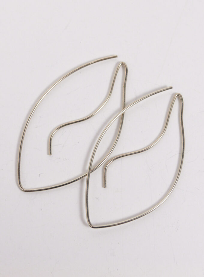 Pendientes minimalistas "hoja"