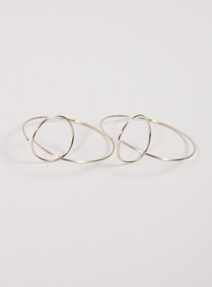 Pendientes minimalistas multiforma